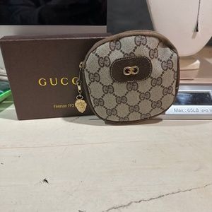 gucci canvas chsnge purse monogram